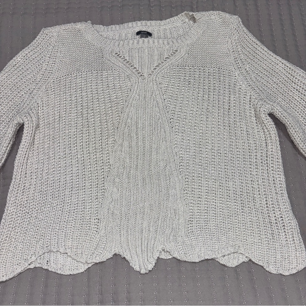 Aerie Gray Knit Cropped Sweater with Metallic Material Size Large